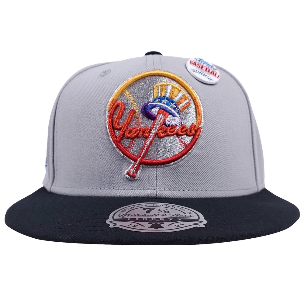 Topps NY Yankees Mitchell & Ness MLB Fitted 7 1/8 Flatbill Hat Cap 3D Logo NWT